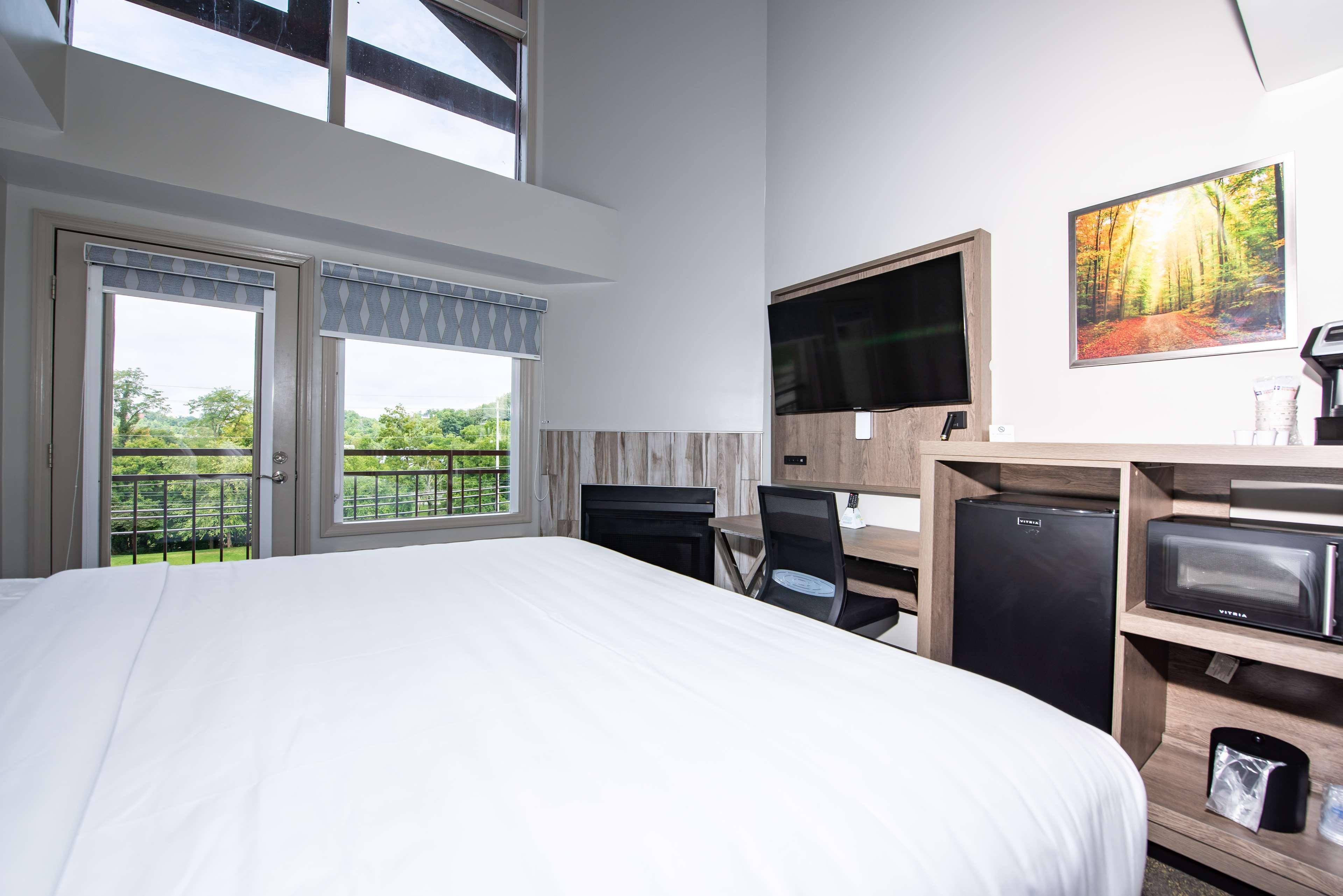 Best Western Plus Apple Valley Lodge Pigeon Forge Exterior foto