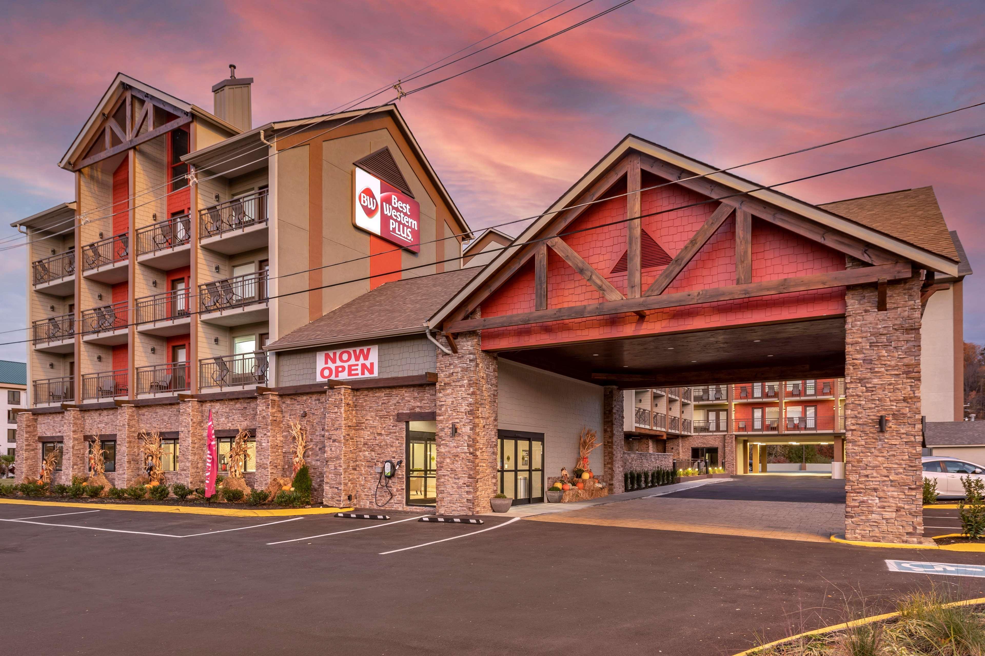Best Western Plus Apple Valley Lodge Pigeon Forge Exterior foto