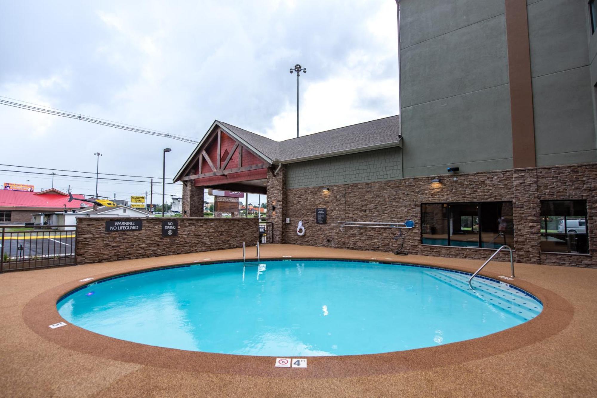 Best Western Plus Apple Valley Lodge Pigeon Forge Exterior foto